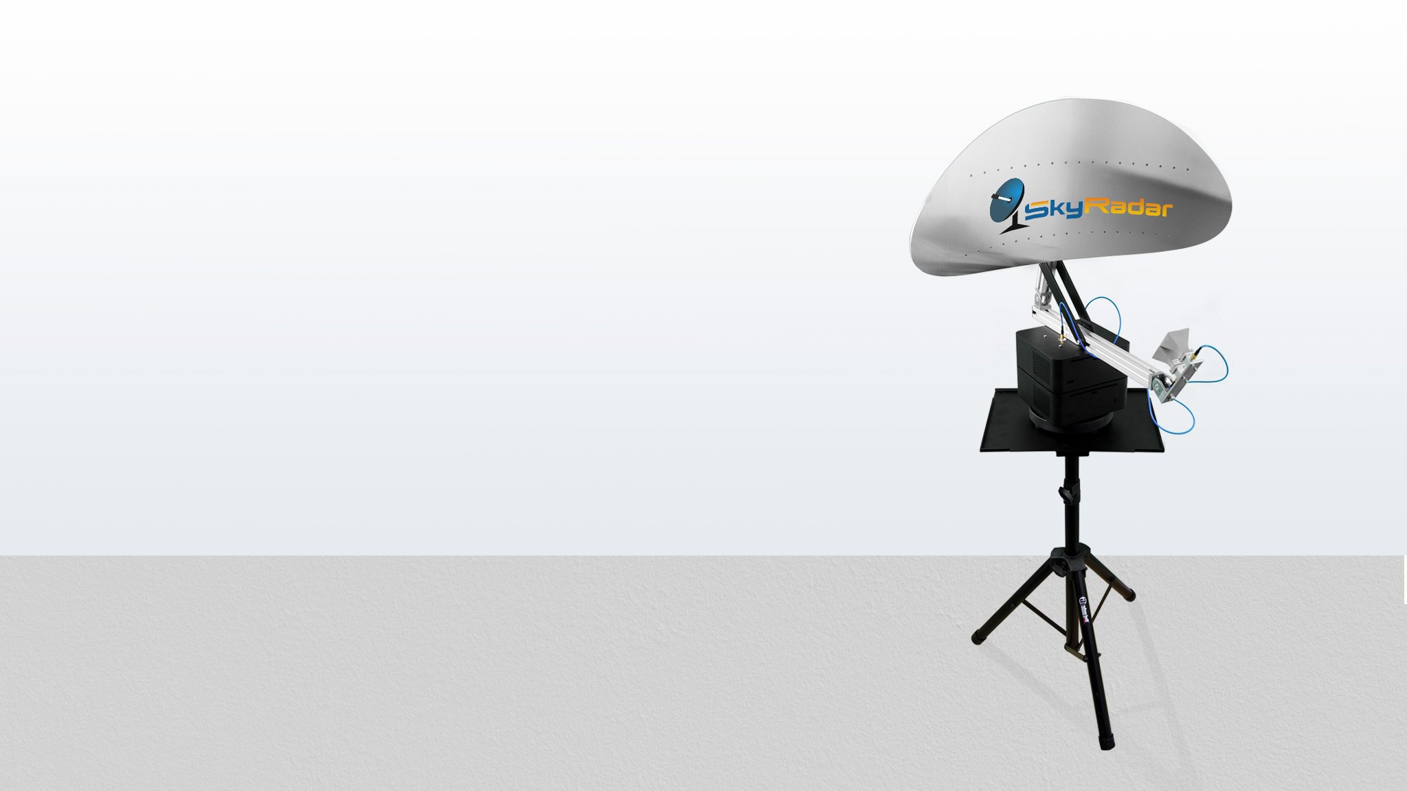 SkyRadar-Modular-Base-Unit-with-parabolic-reflector