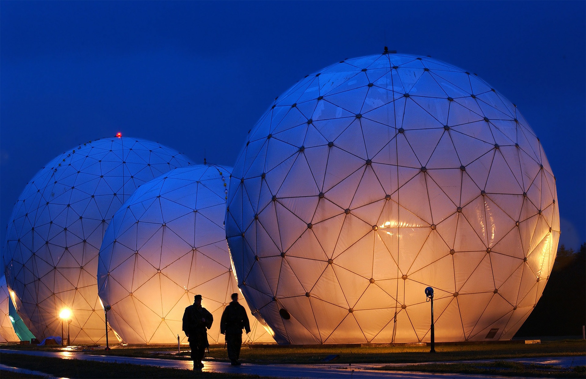 radar-dome-67536_1920